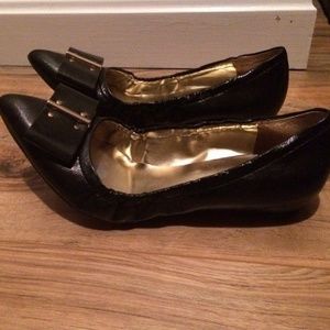 Nine west bow flats